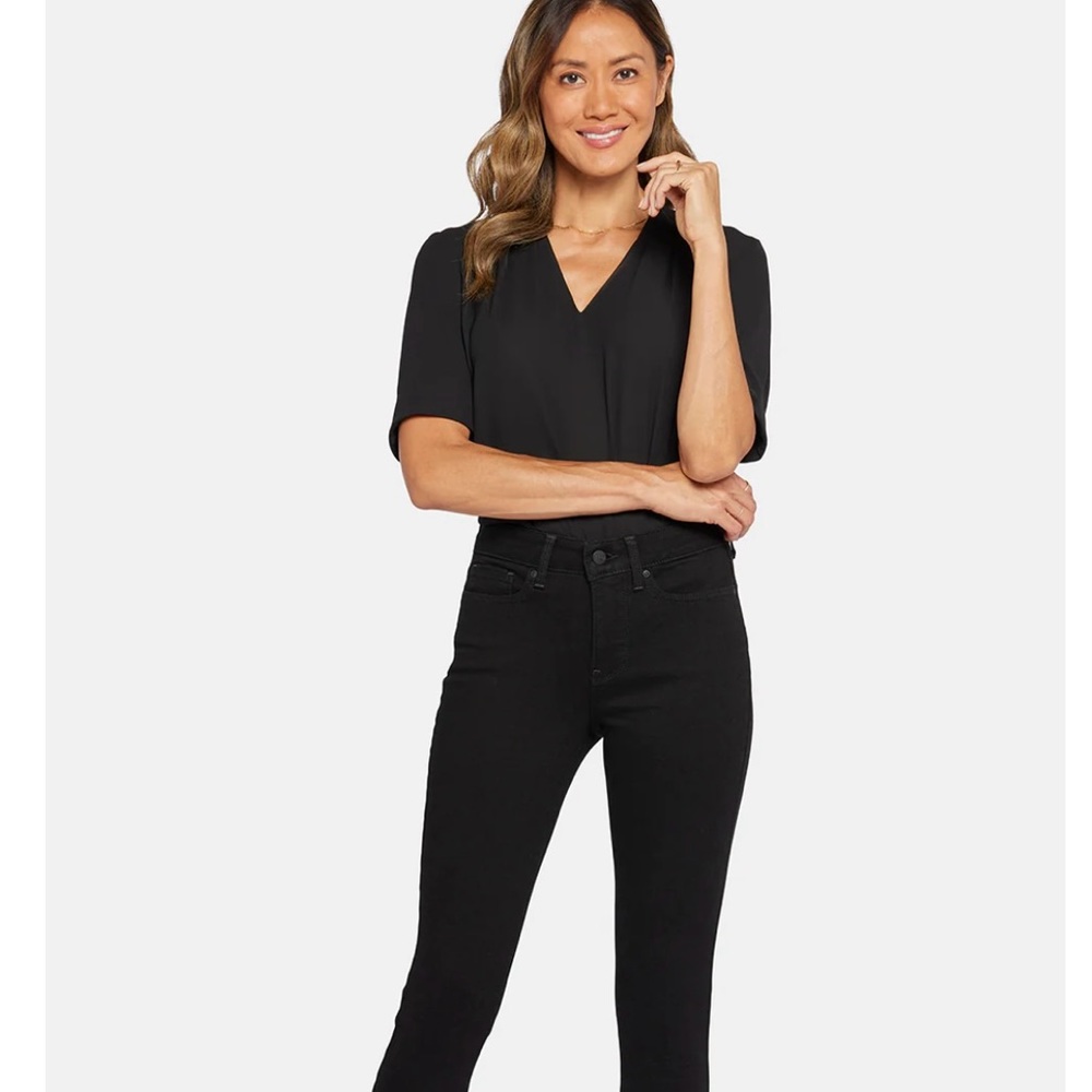 NYDJ size 2P black denim Ami Skinny jeans. NWT